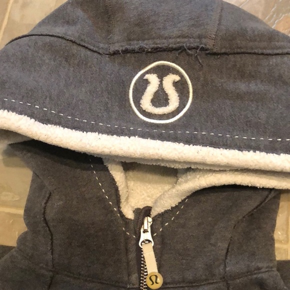 Lululemon special edition scuba hoody - Picture 2 of 7